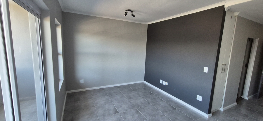 1 Bedroom Property for Sale in Table View Western Cape